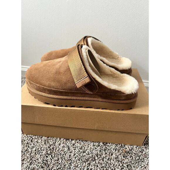 UGG Goldenstar Cozy comfy women's size 8.5 NWT Hard to find! - Picture 2 of 6
